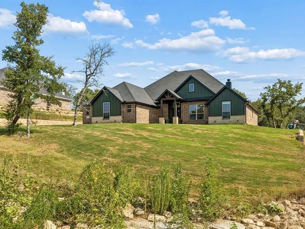 2013 Bedford Court, Weatherford, TX 76088