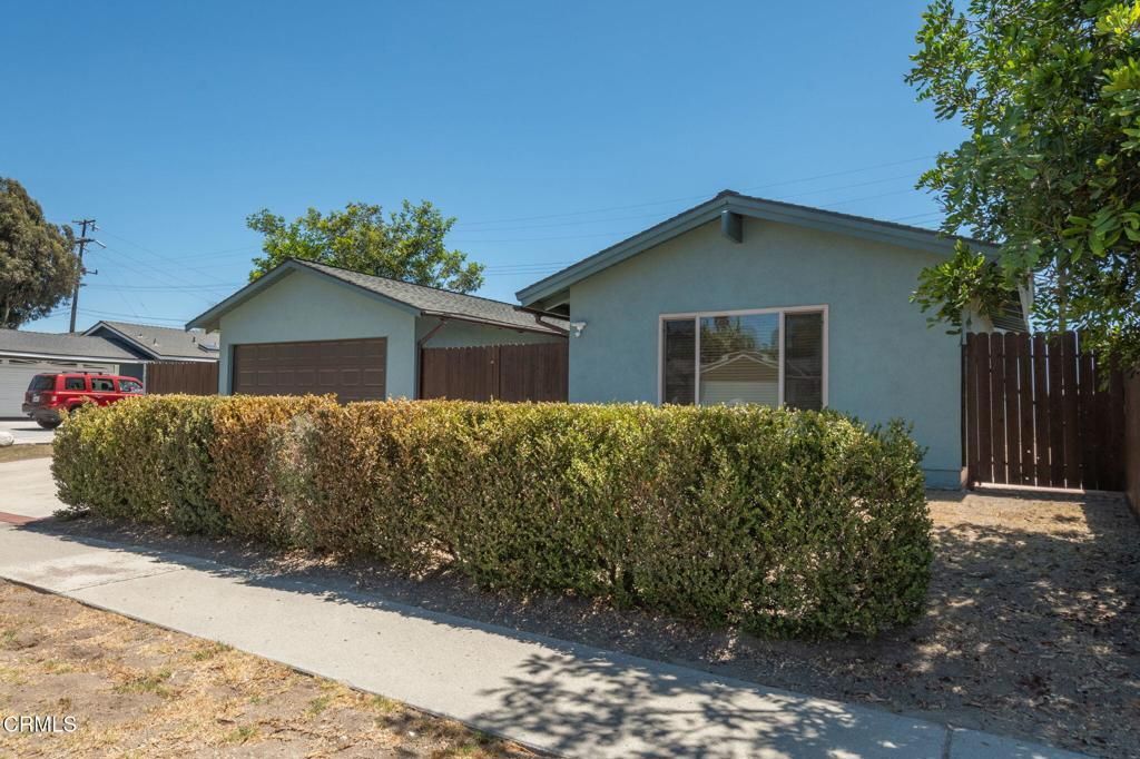 1334 Sevilla Street, Camarillo, CA 93010 Main Photo