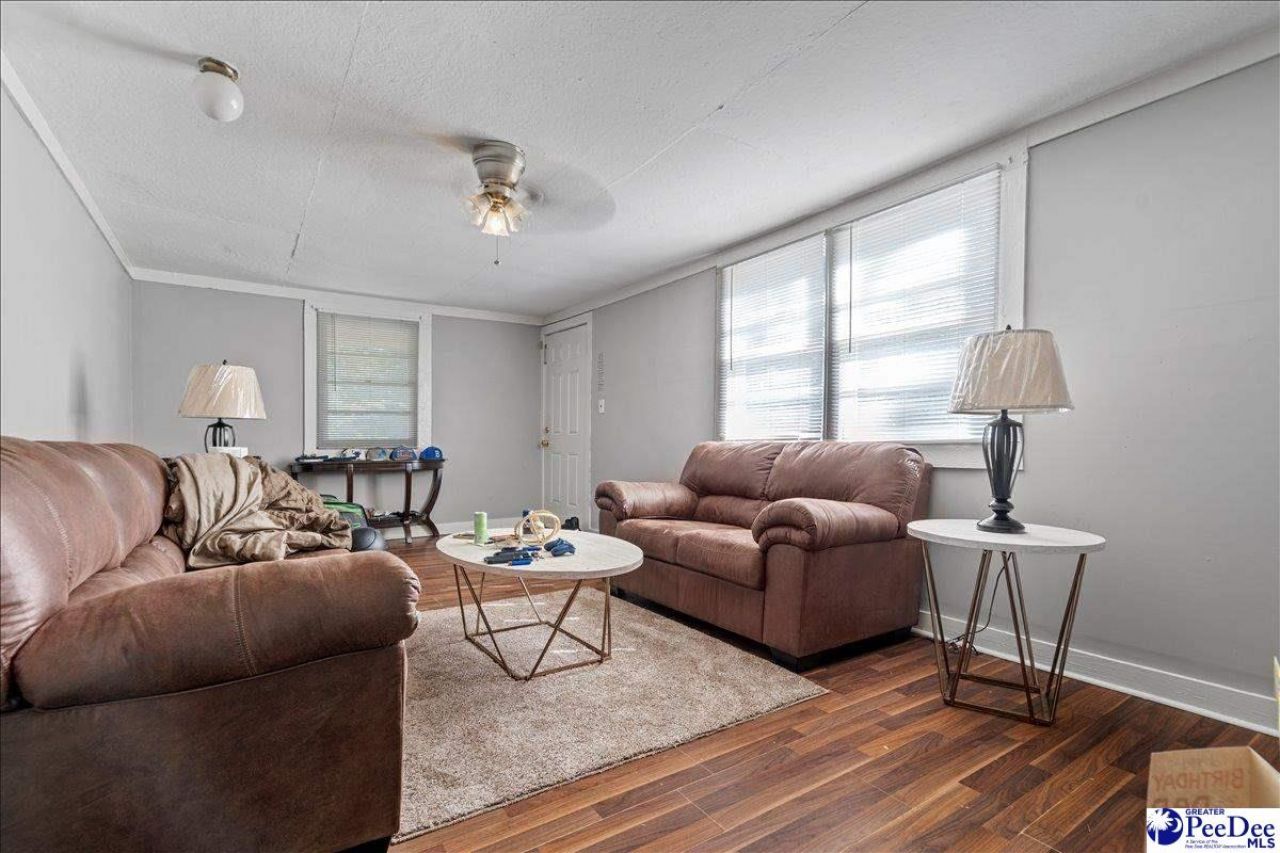 2805 Redwood Dr. Photo 8