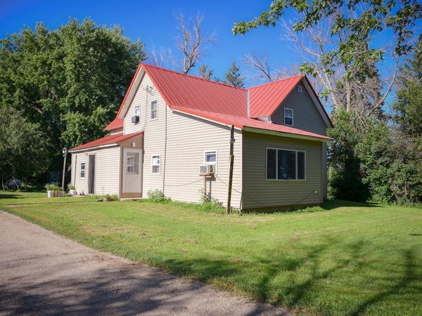 30546 County Hwy 35, Worthington, MN 56187