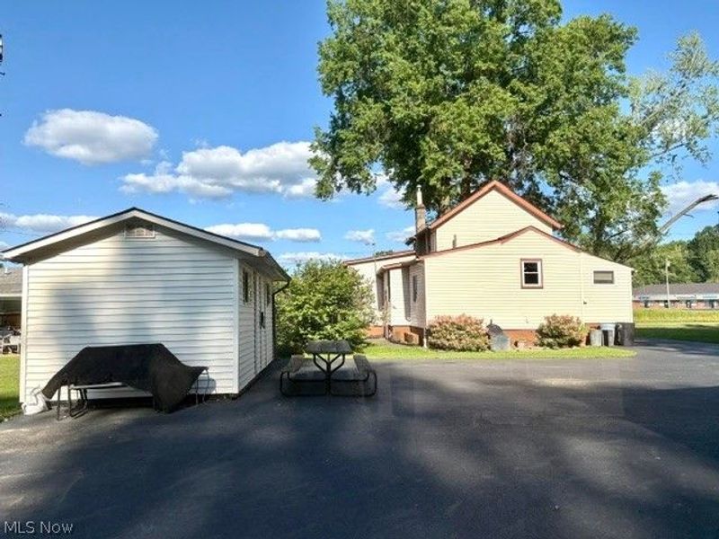 2047 Wilson Avenue NE, Warren, OH 44483 Photo 32
