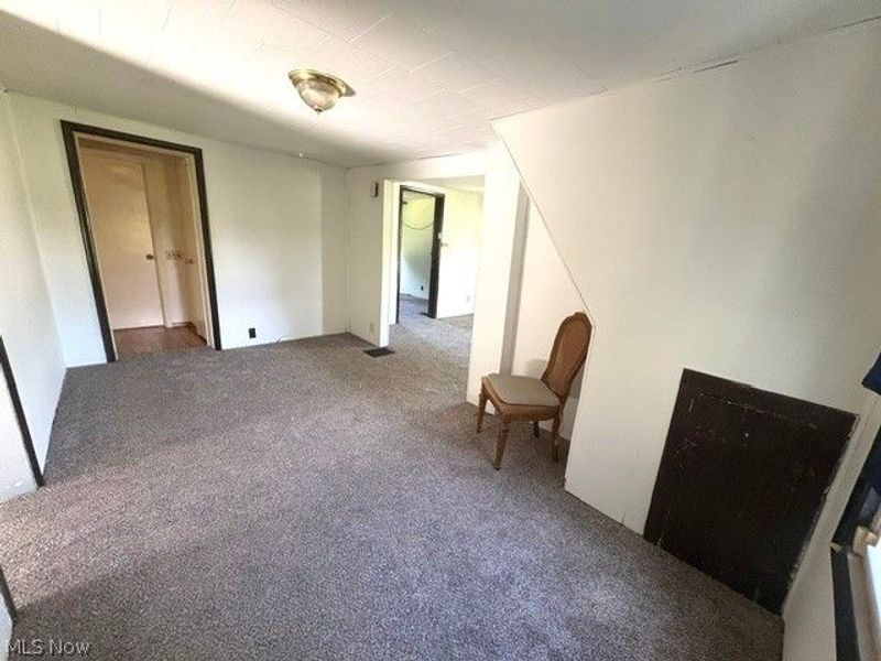 2047 Wilson Avenue NE, Warren, OH 44483 Photo 5