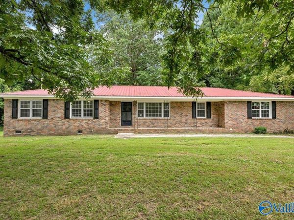 601 Milligan Road, Falkville, AL 35622