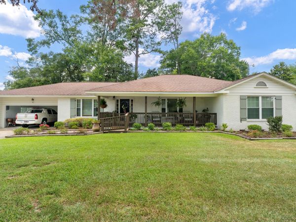603 S South 1st, Collins, MS 39428