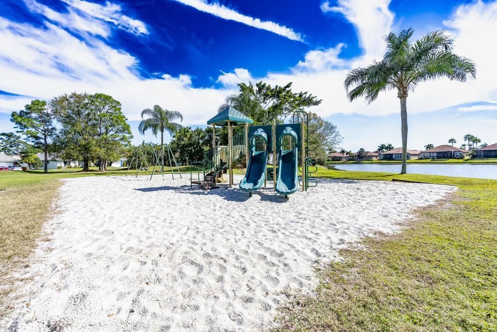 1255 SW Maplewood Drive, Port Saint Lucie, FL 34986 Photo