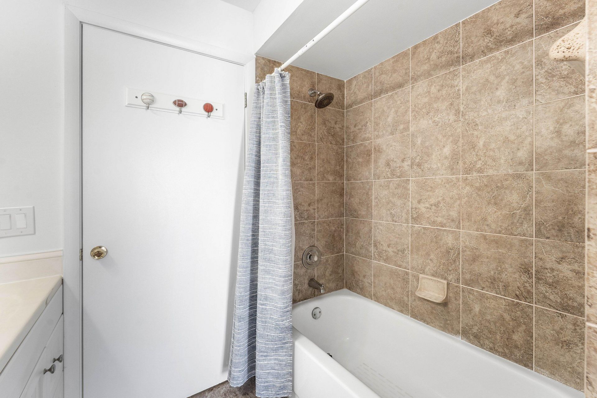 139 Royal Pine Circle S, Royal Palm Beach, FL 33411 Photo