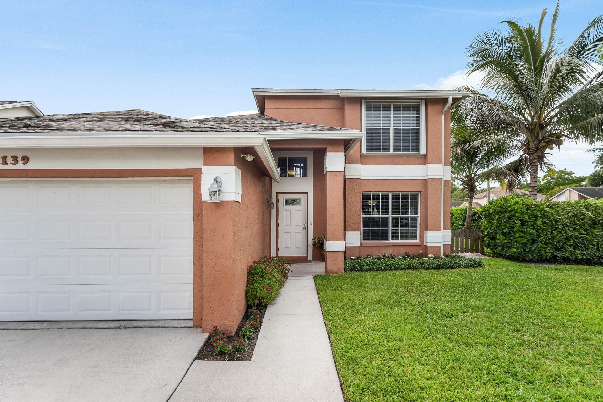 139 Royal Pine Circle S, Royal Palm Beach, FL 33411 Photo