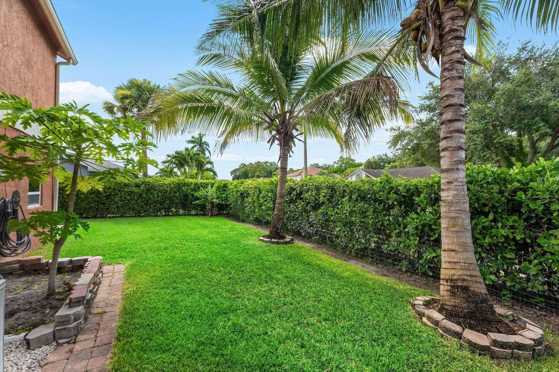 139 Royal Pine Circle S, Royal Palm Beach, FL 33411 Photo