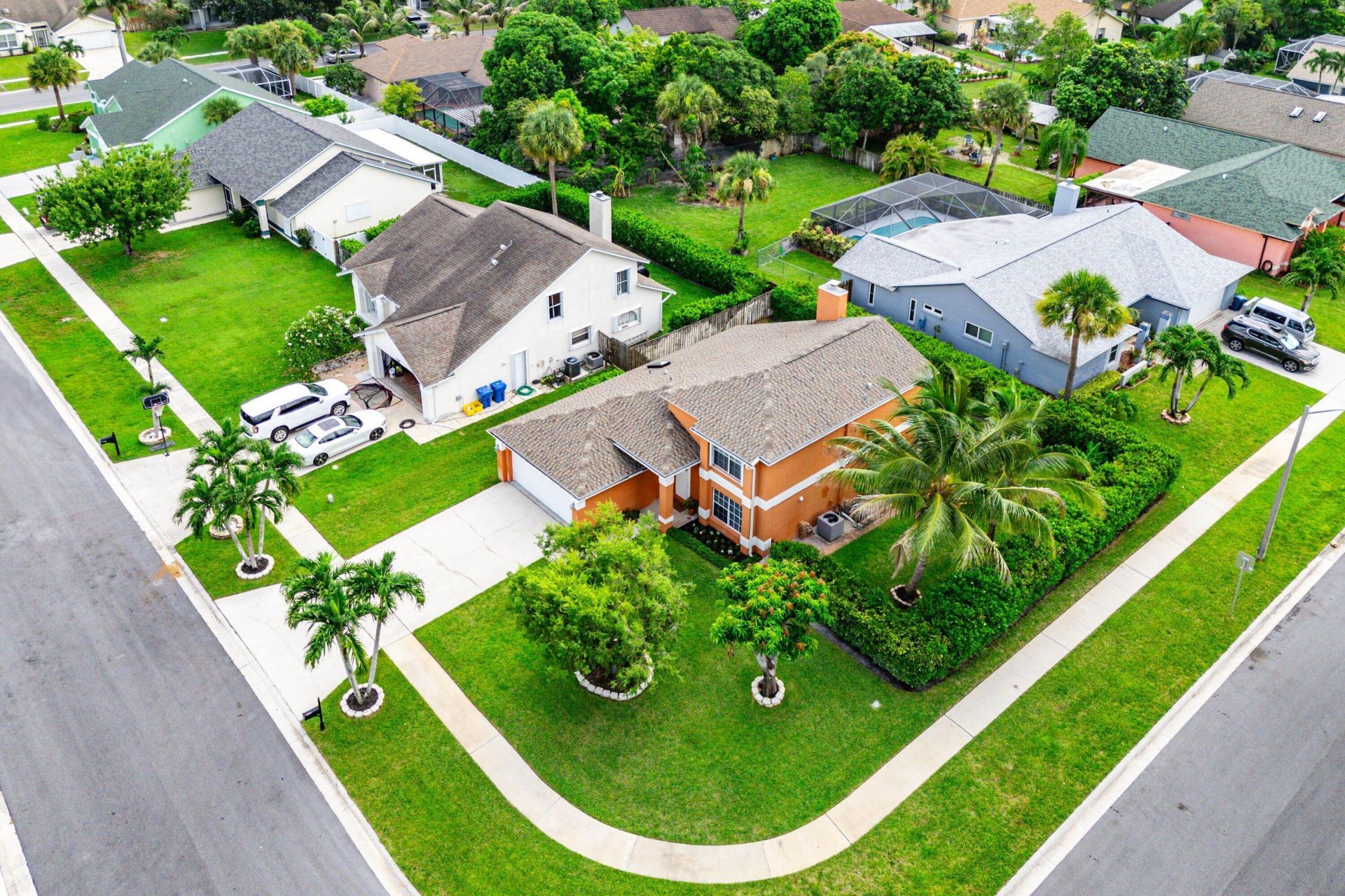 139 Royal Pine Circle S, Royal Palm Beach, FL 33411 Photo
