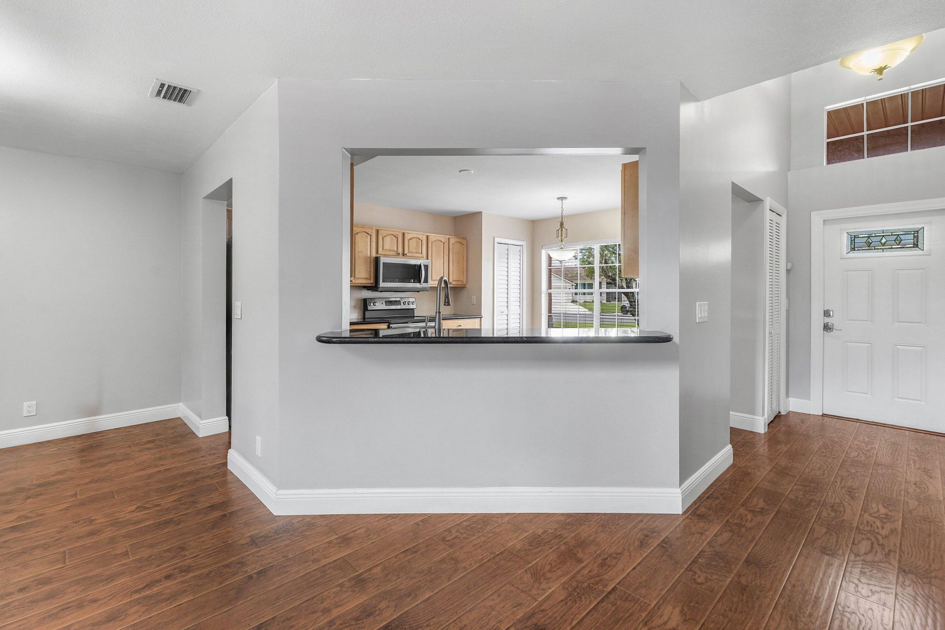 139 Royal Pine Circle S, Royal Palm Beach, FL 33411 Photo