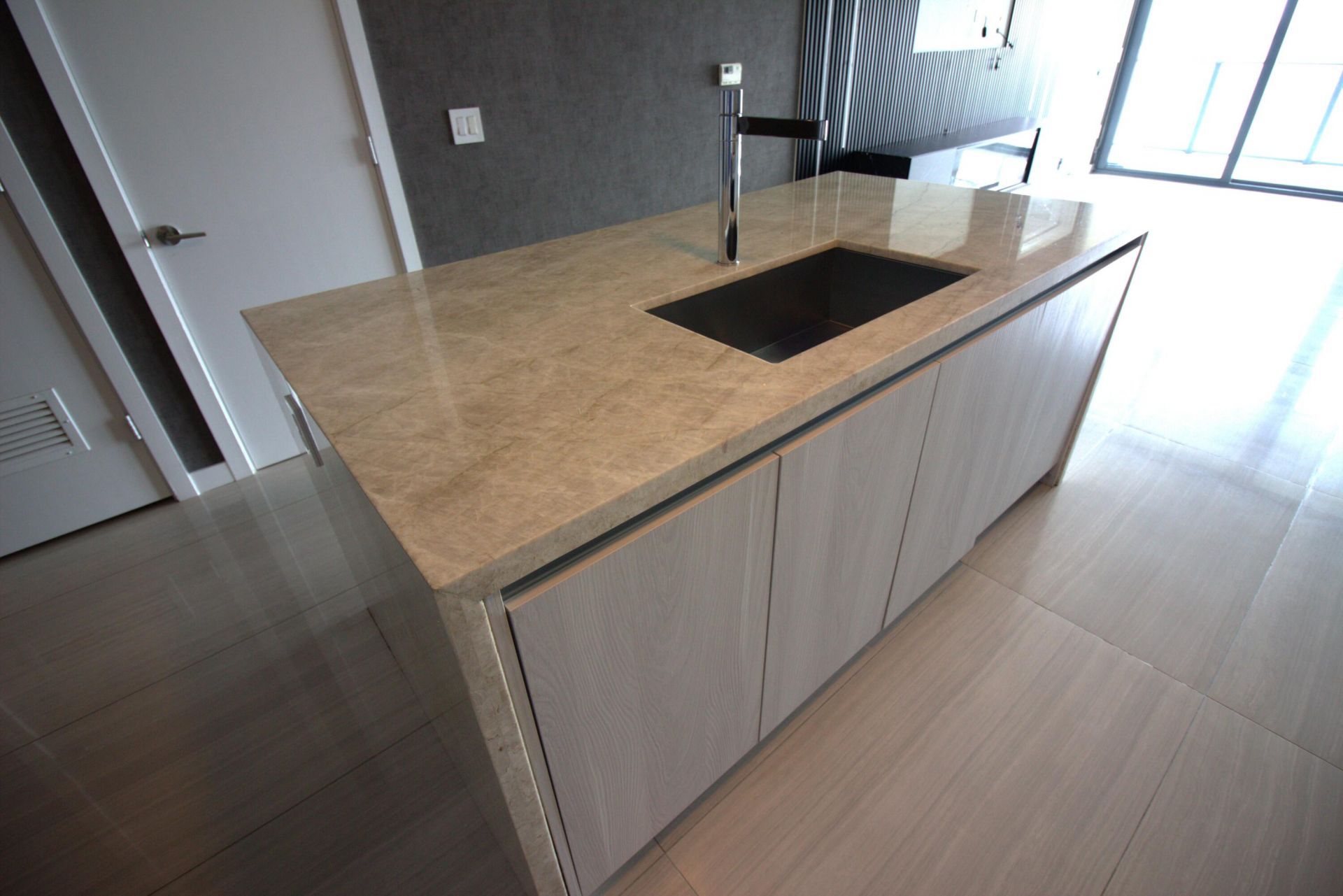 480 NE 31st Street, Unit 906, Miami, FL 33137 Photo
