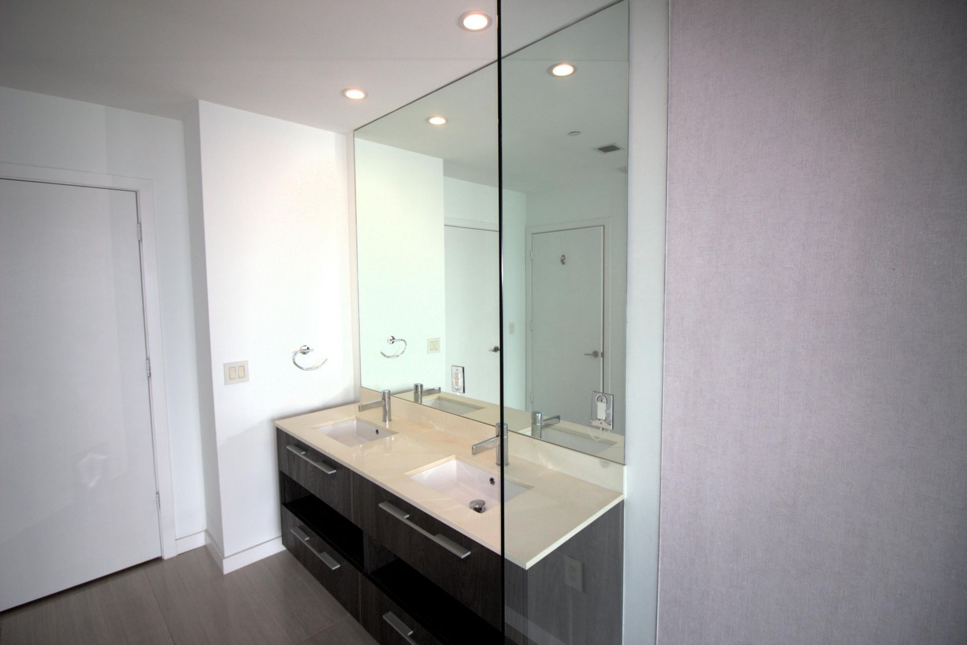 480 NE 31st Street, Unit 906, Miami, FL 33137 Photo