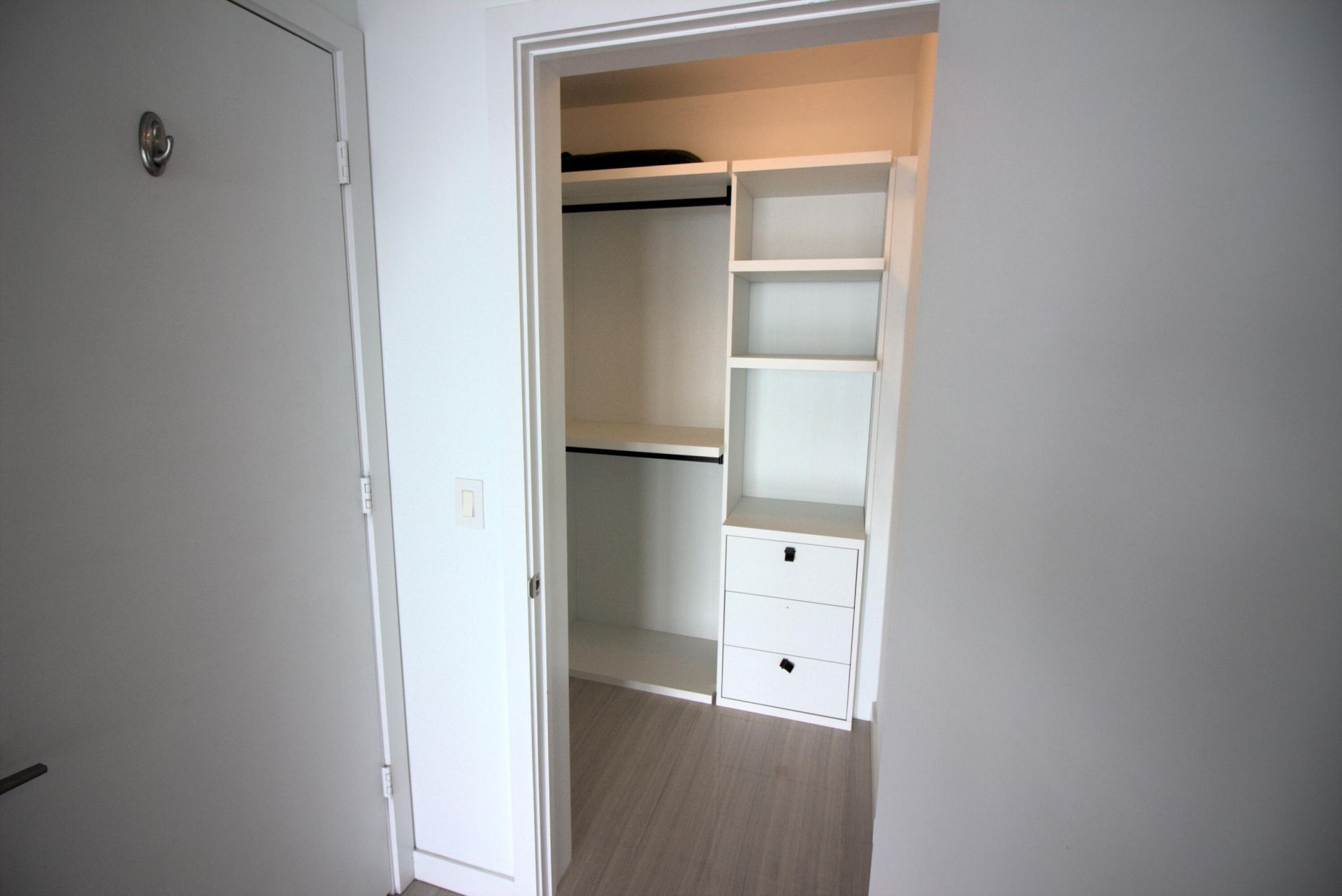 480 NE 31st Street, Unit 906, Miami, FL 33137 Photo