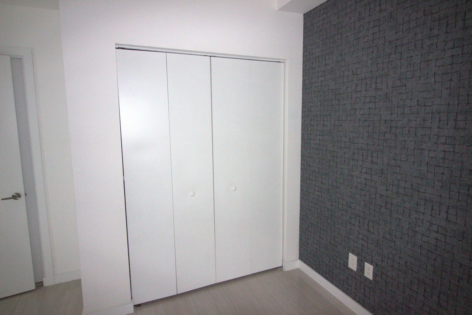 480 NE 31st Street, Unit 906, Miami, FL 33137 Photo