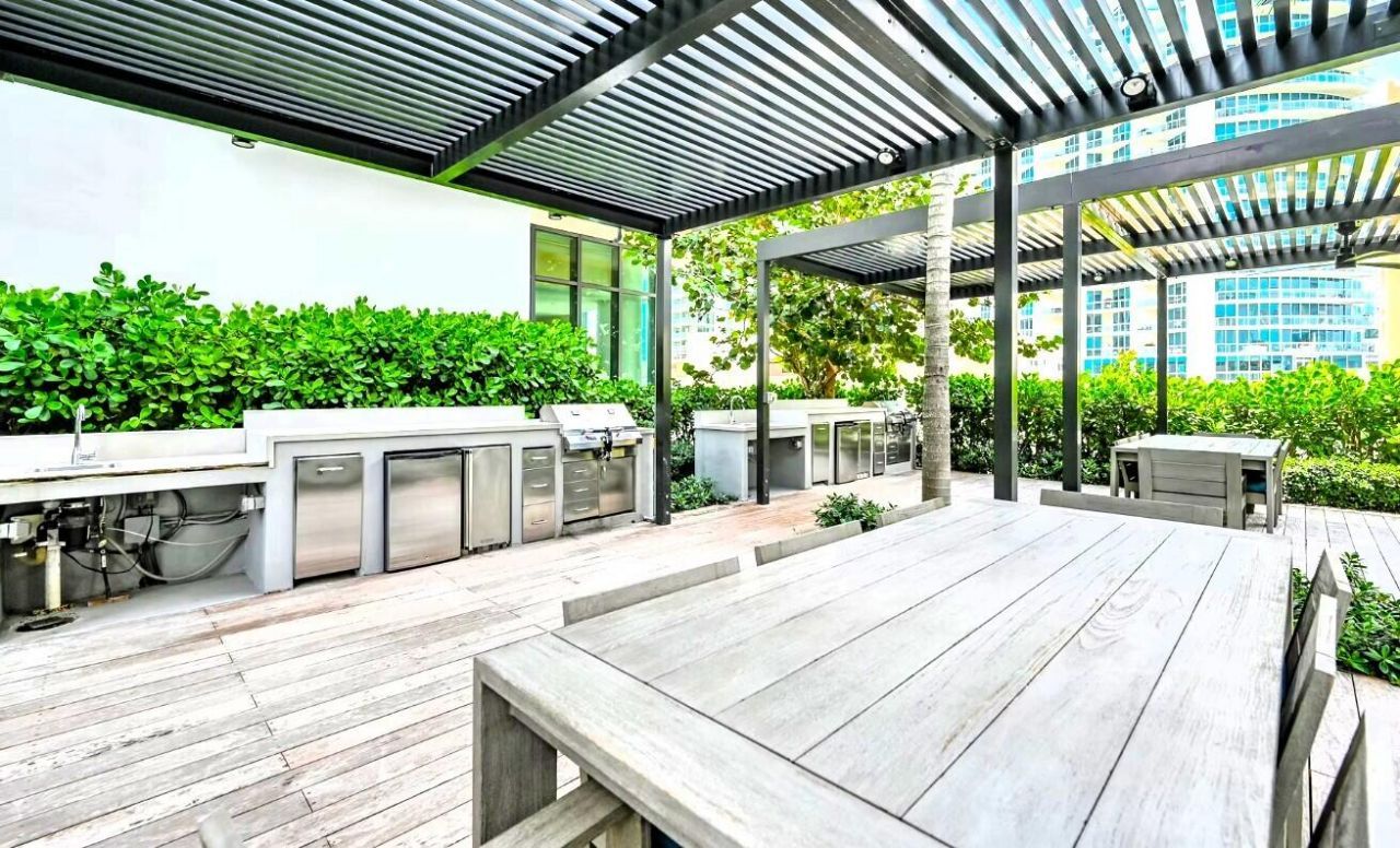 480 NE 31st Street, Unit 906, Miami, FL 33137 Photo