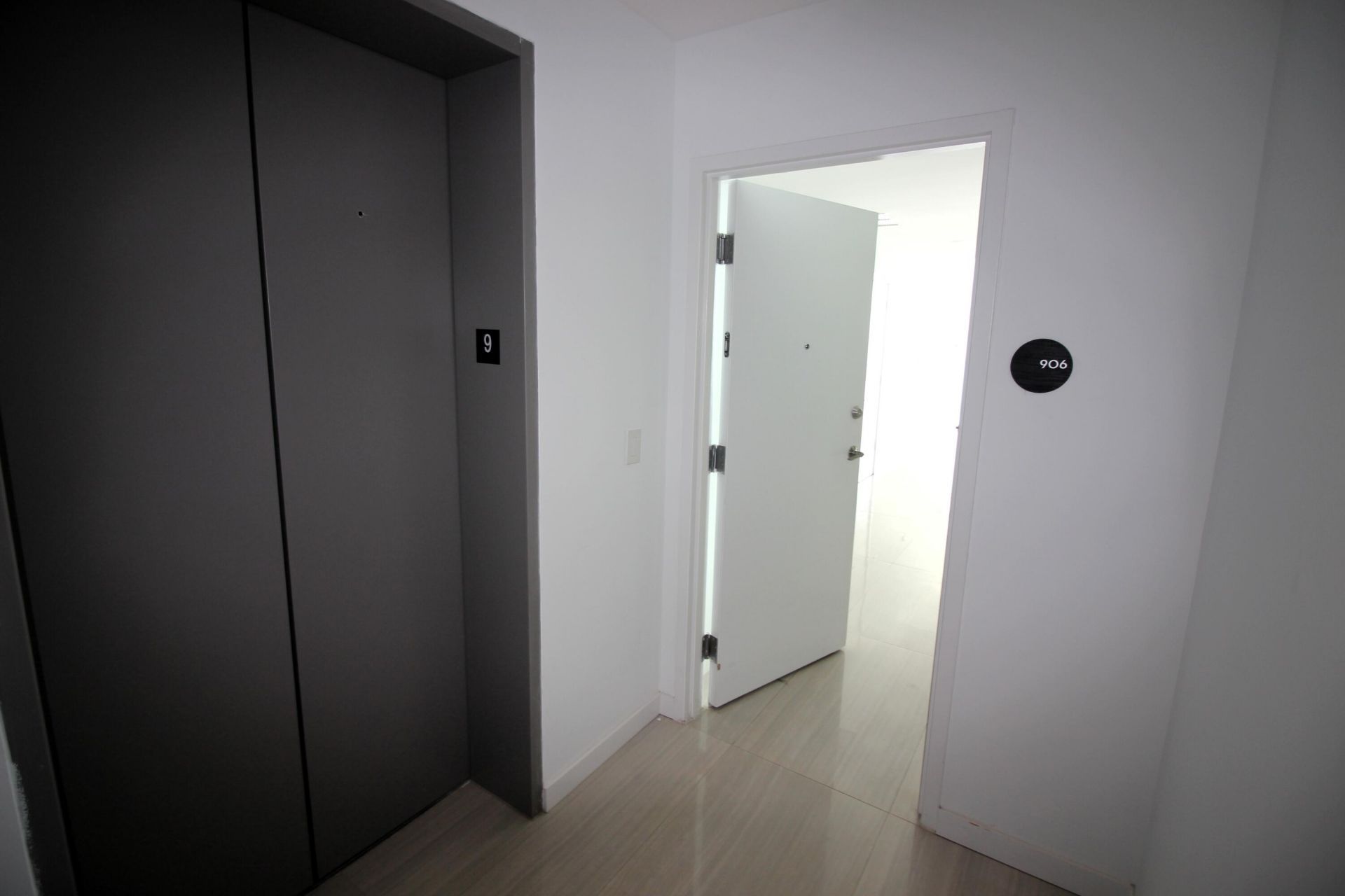480 NE 31st Street, Unit 906, Miami, FL 33137 Photo