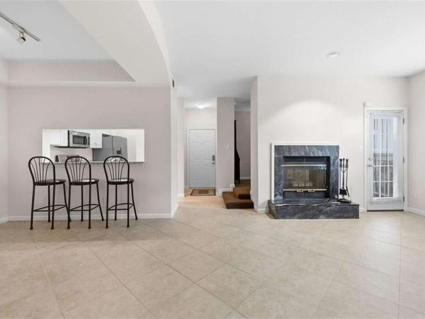 240 Renaissance Parkway NE, Atlanta, GA 30308