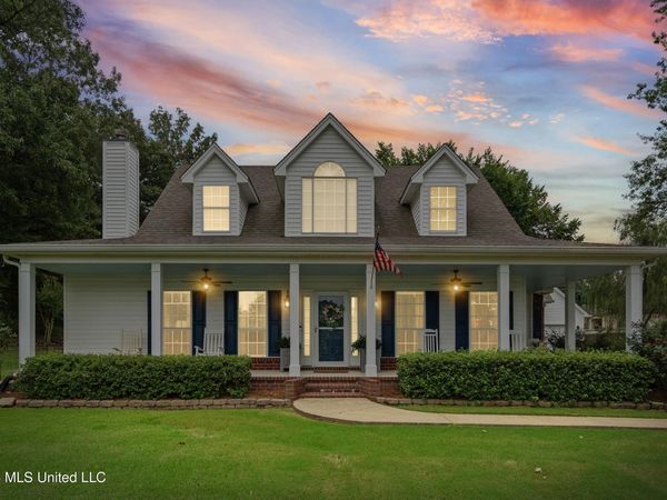 8805 N Robertson Lane, Olive Branch, MS 38654