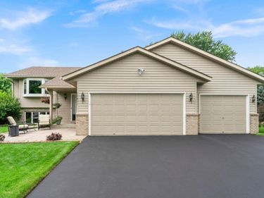 14807 Colorado Avenue, Rosemount, MN 55068