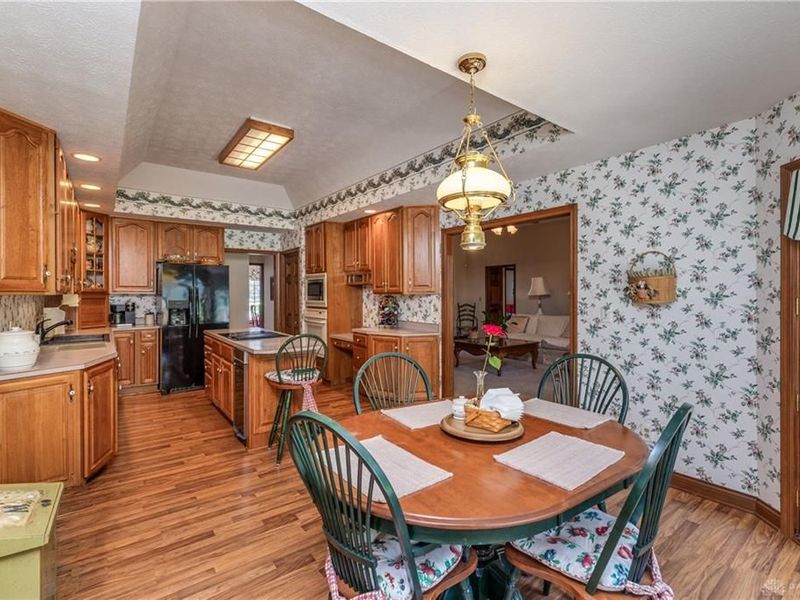2464 Shenandoah Drive, Troy, OH 45373 Photo 18