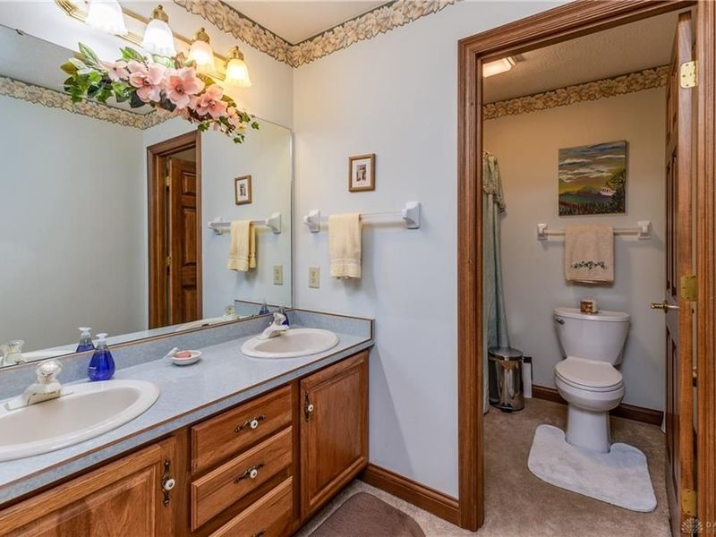 2464 Shenandoah Drive, Troy, OH 45373 Photo 29