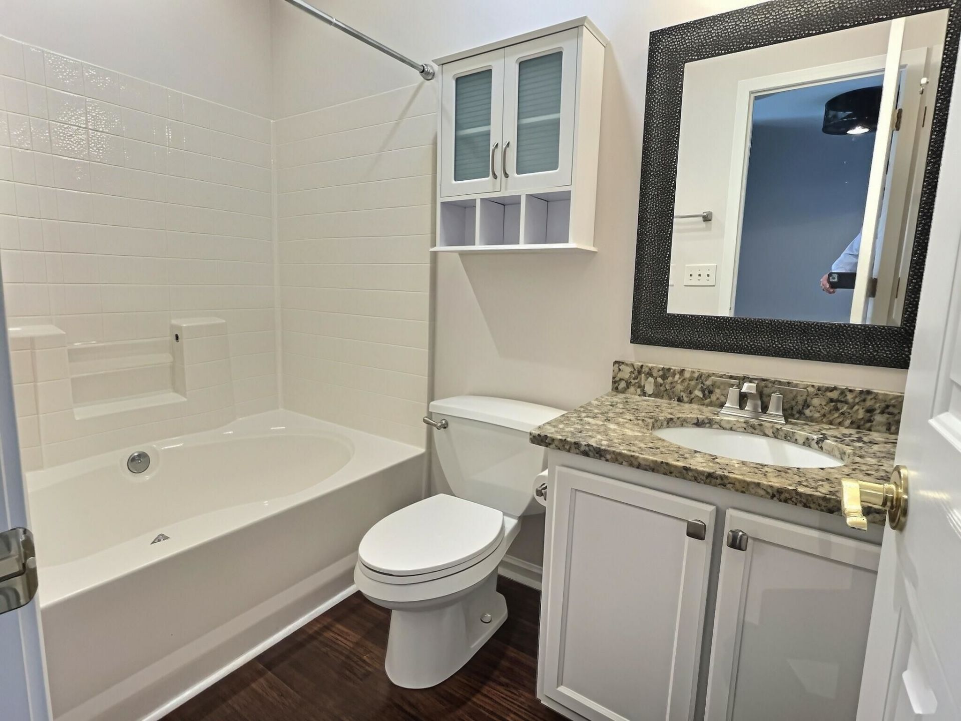 6500 Colonial Dr. Photo 15