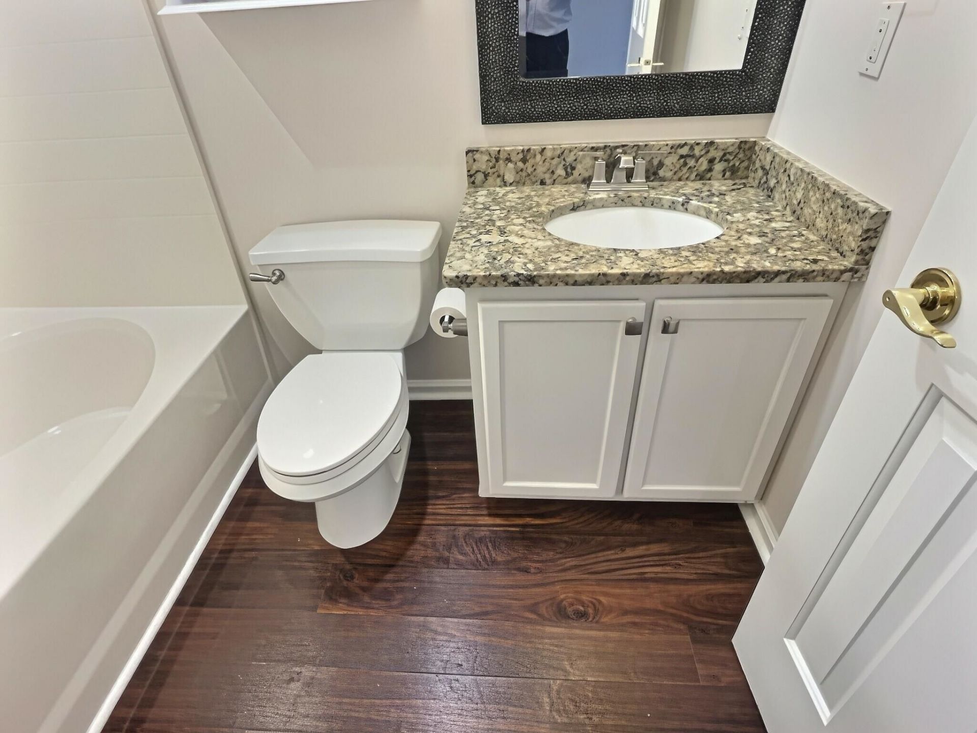6500 Colonial Dr. Photo 16