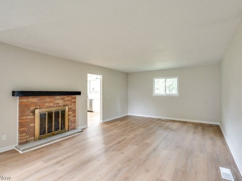 26941 Adele Lane, Olmsted Falls, OH 44138 Photo 10