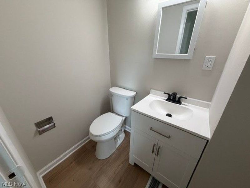 26941 Adele Lane, Olmsted Falls, OH 44138 Photo 12