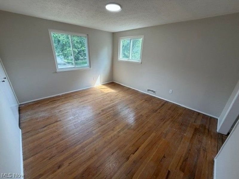 26941 Adele Lane, Olmsted Falls, OH 44138 Photo 14