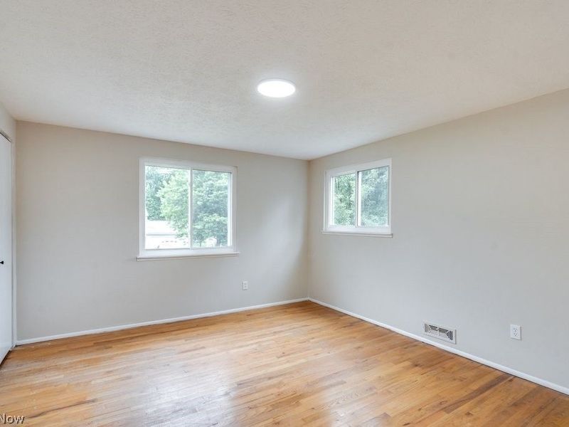 26941 Adele Lane, Olmsted Falls, OH 44138 Photo 21