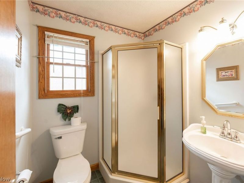 457 Lisbon Drive, Tallmadge, OH 44278 Photo 15