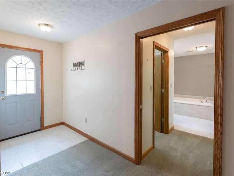 457 Lisbon Drive, Tallmadge, OH 44278 Photo 17