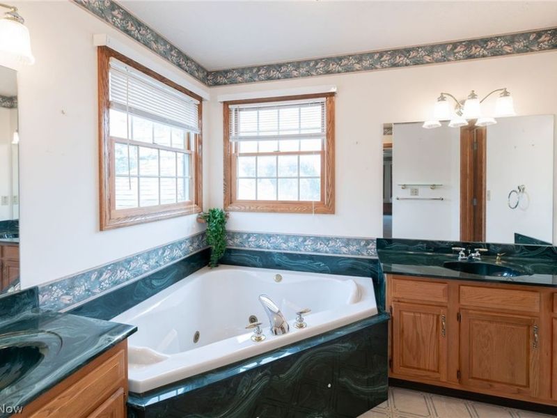 457 Lisbon Drive, Tallmadge, OH 44278 Photo 27