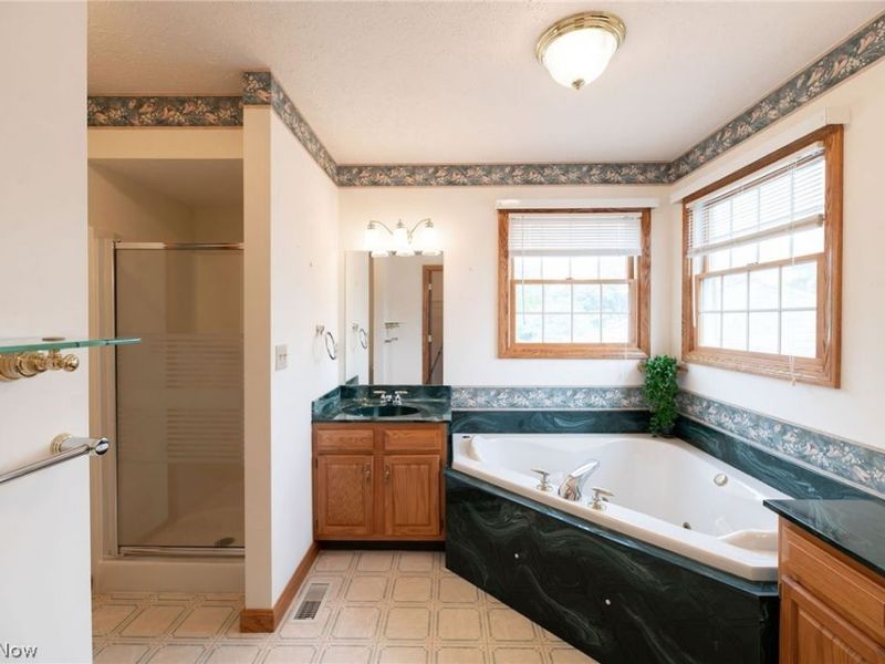 457 Lisbon Drive, Tallmadge, OH 44278 Photo 29
