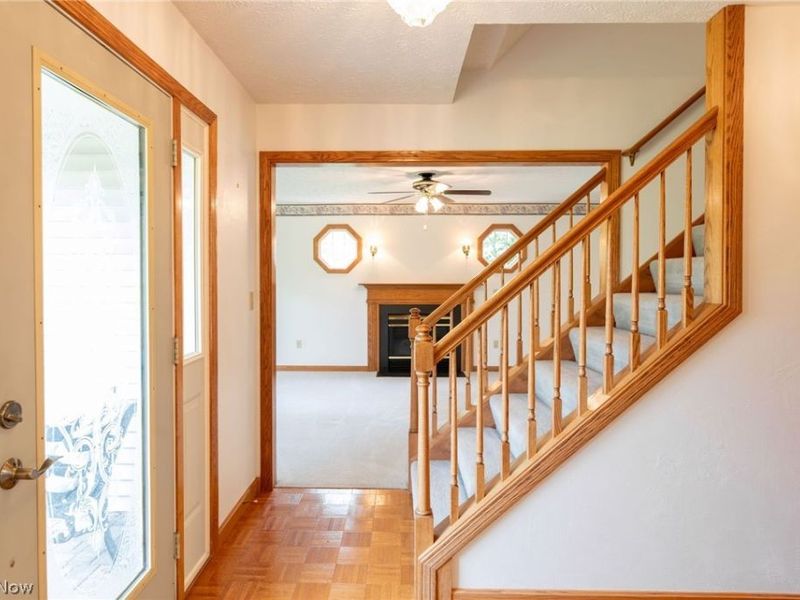 457 Lisbon Drive, Tallmadge, OH 44278 Photo 3