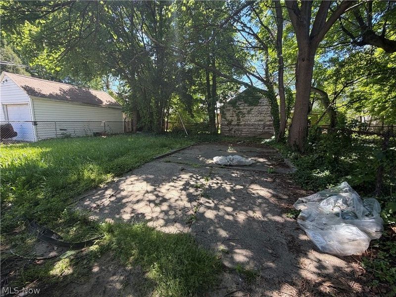 608 E. 120th Street, Cleveland, OH 44108 Photo 8
