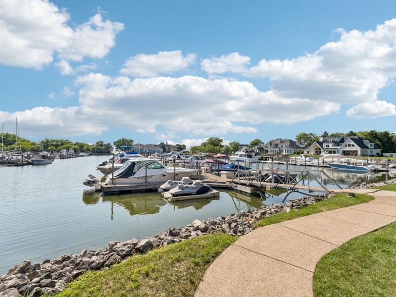 4448 Marin Habor, Unit H, Port Clinton, OH 43452 Photo 2