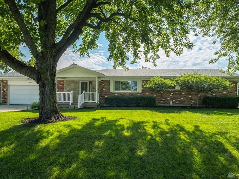 2250 Banyon Drive, Beavercreek, OH 45431 Photo 2