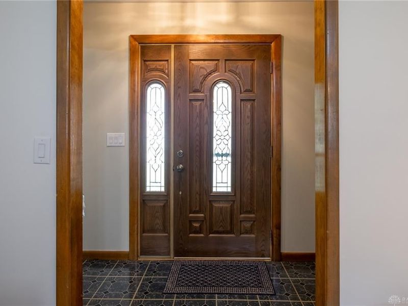 2250 Banyon Drive, Beavercreek, OH 45431 Photo 5