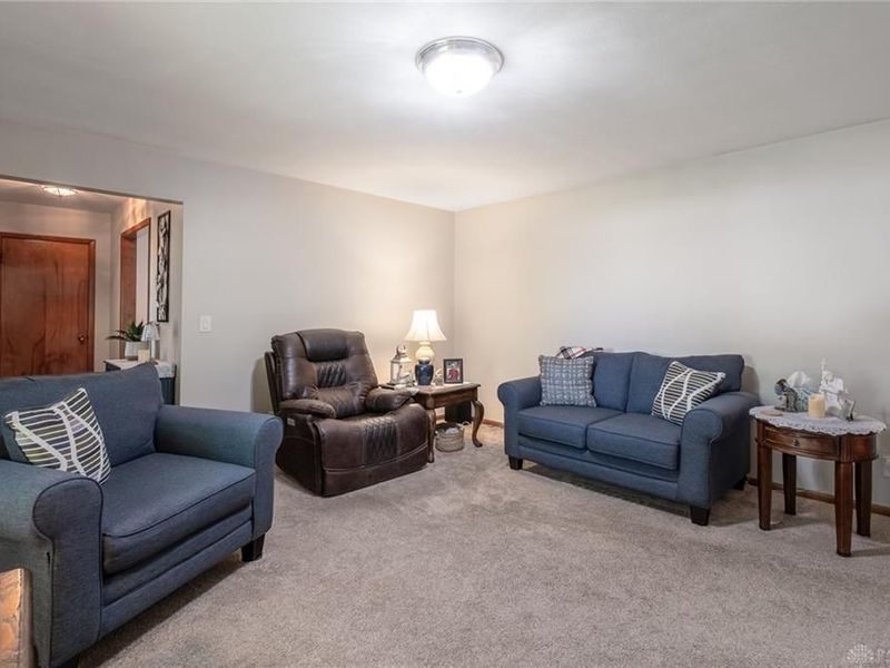 2250 Banyon Drive, Beavercreek, OH 45431 Photo 8