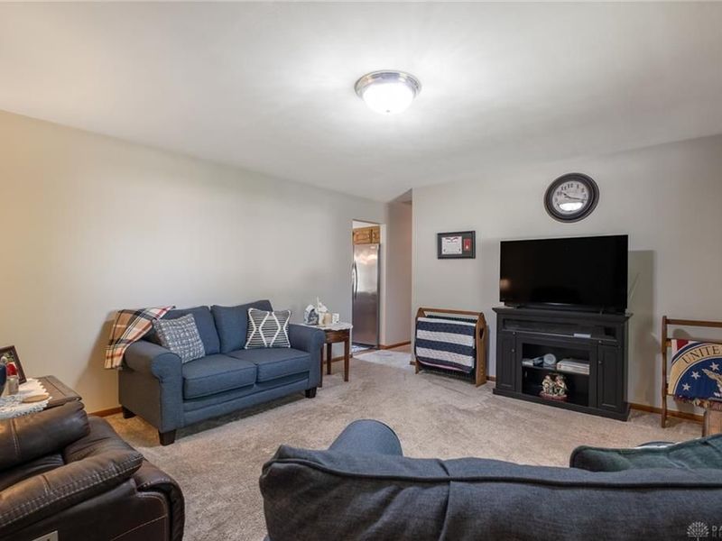 2250 Banyon Drive, Beavercreek, OH 45431 Photo 9