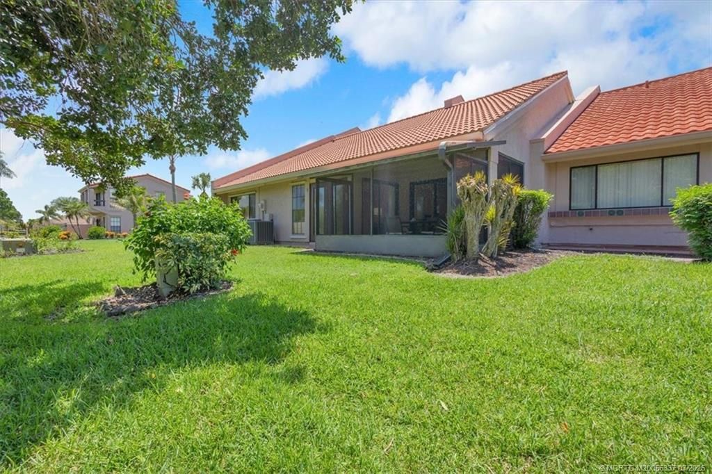 3303 SE Sandpiper Circle, Port Saint Lucie, FL 34952 Photo