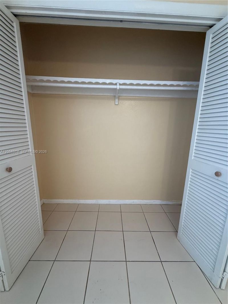 10 SW 45th Ave , Unit 33, Miami, FL 33134 Photo