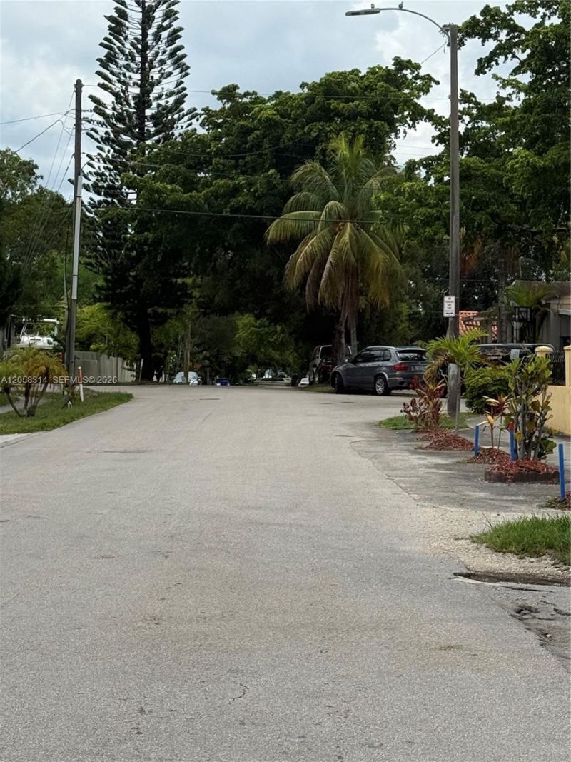 10 SW 45th Ave , Unit 33, Miami, FL 33134 Photo