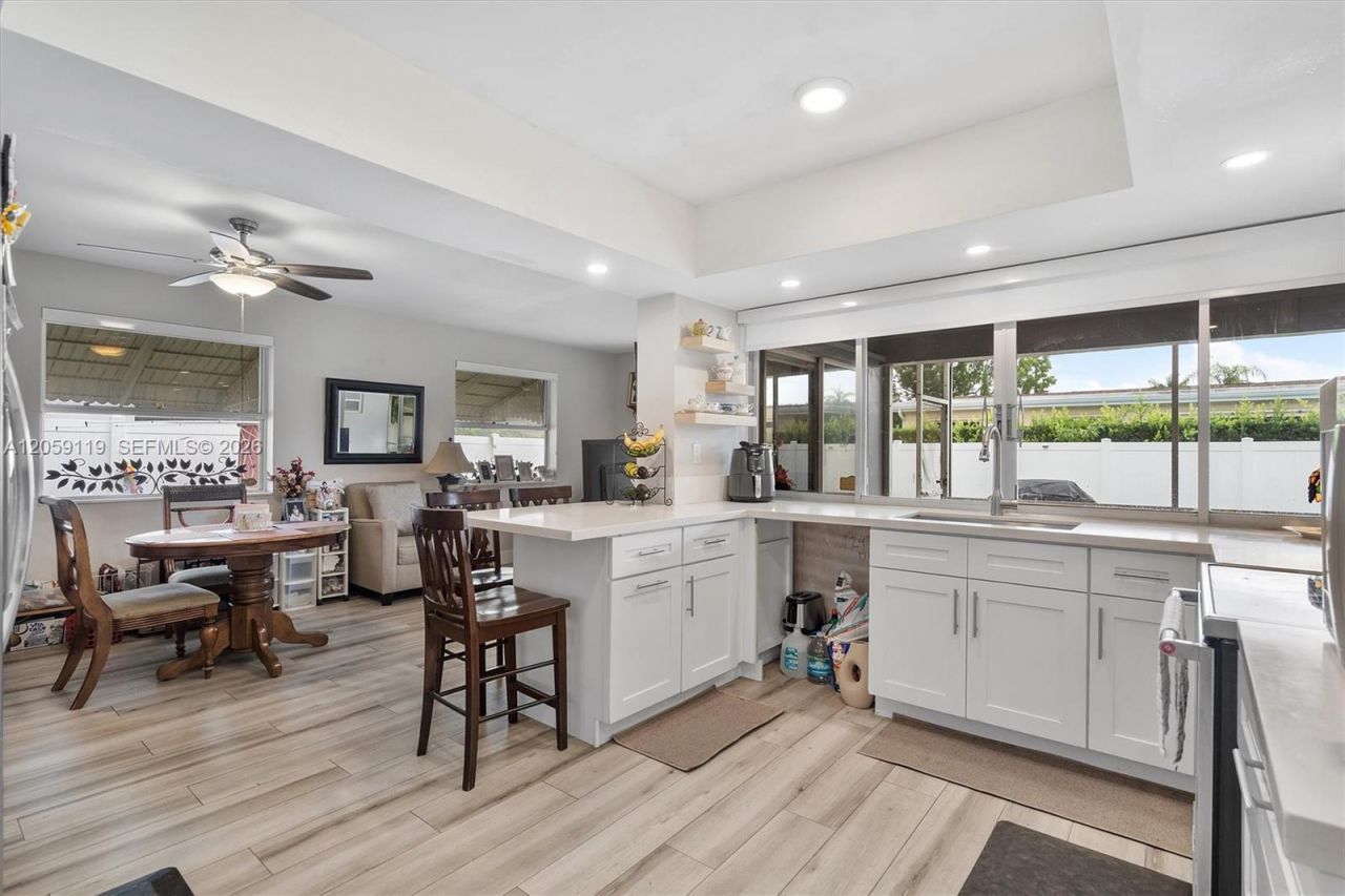 8963 SW 53rd St, Cooper City, FL 33328 Photo