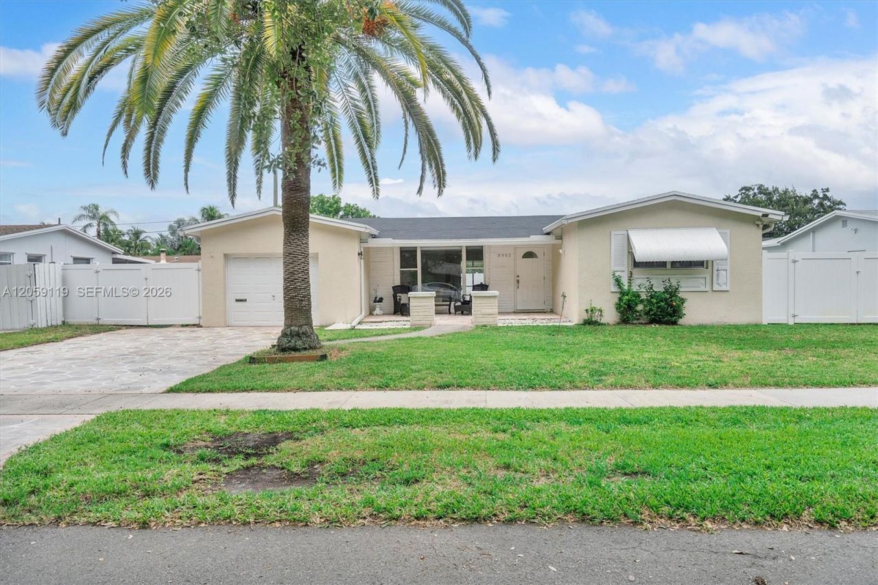 8963 SW 53rd St, Cooper City, FL 33328 Photo