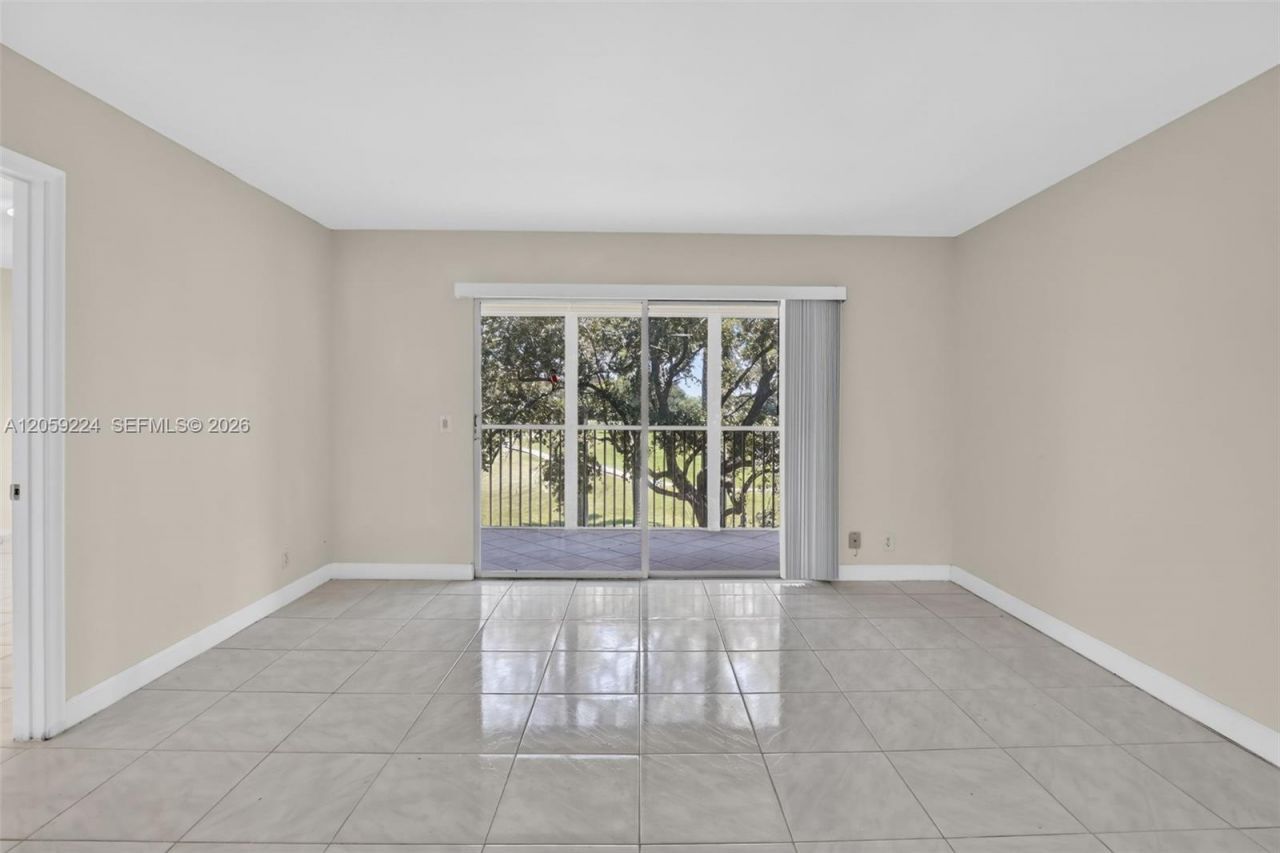 12800 SW 7th Ct, , Unit 306G, Pembroke Pines, FL 33027 Photo