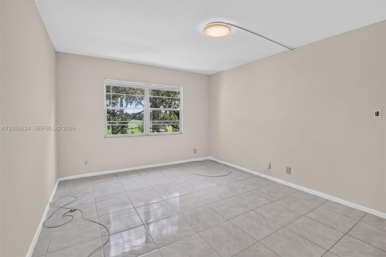 12800 SW 7th Ct, , Unit 306G, Pembroke Pines, FL 33027 Photo