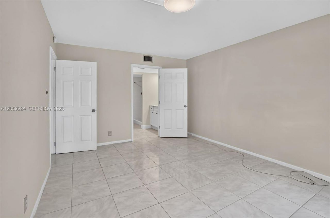 12800 SW 7th Ct, , Unit 306G, Pembroke Pines, FL 33027 Photo